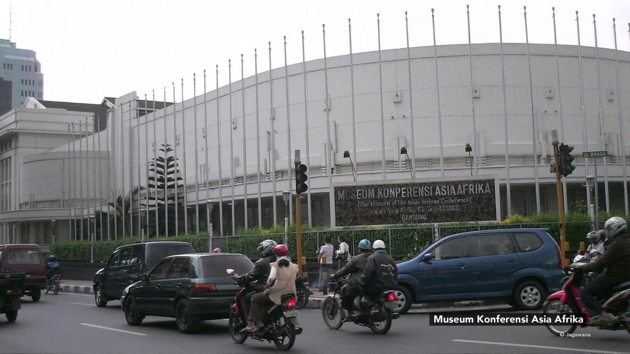 Zen Rooms Pangaran Dalem Kaum Bandung Bagian luar foto